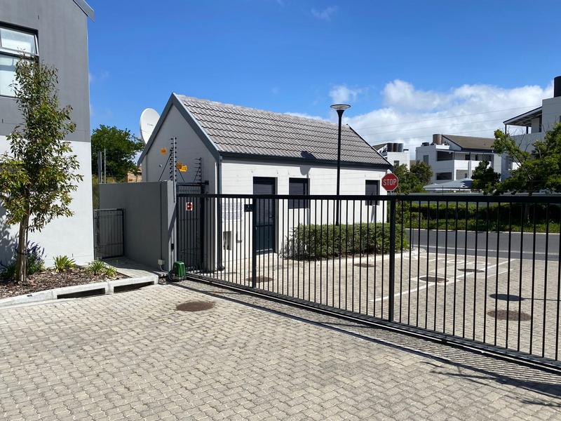 3 Bedroom Property for Sale in Silver Oaks Western Cape